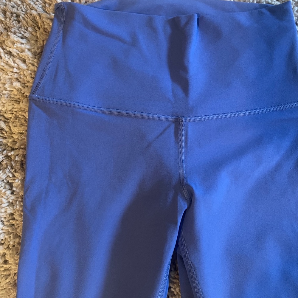 Lululemon Wild Indigo Align leggings - Picture 4 of 10